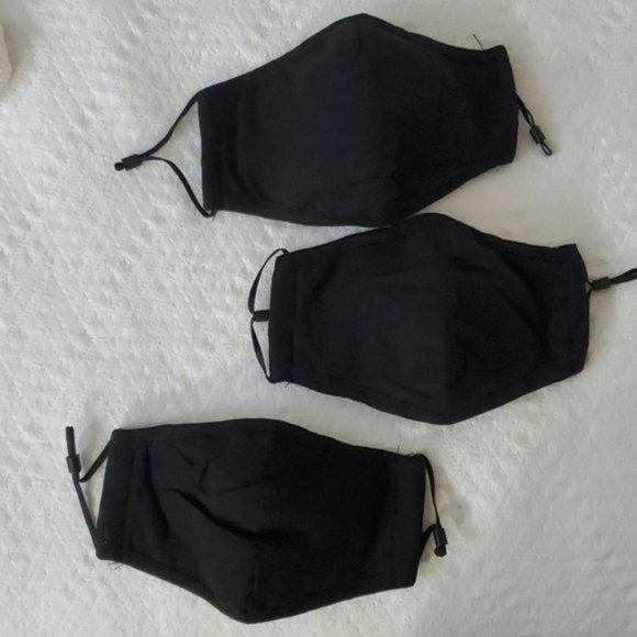 New Double Layer Mask with interior pockets- 3 pk - Picture 8 of 8